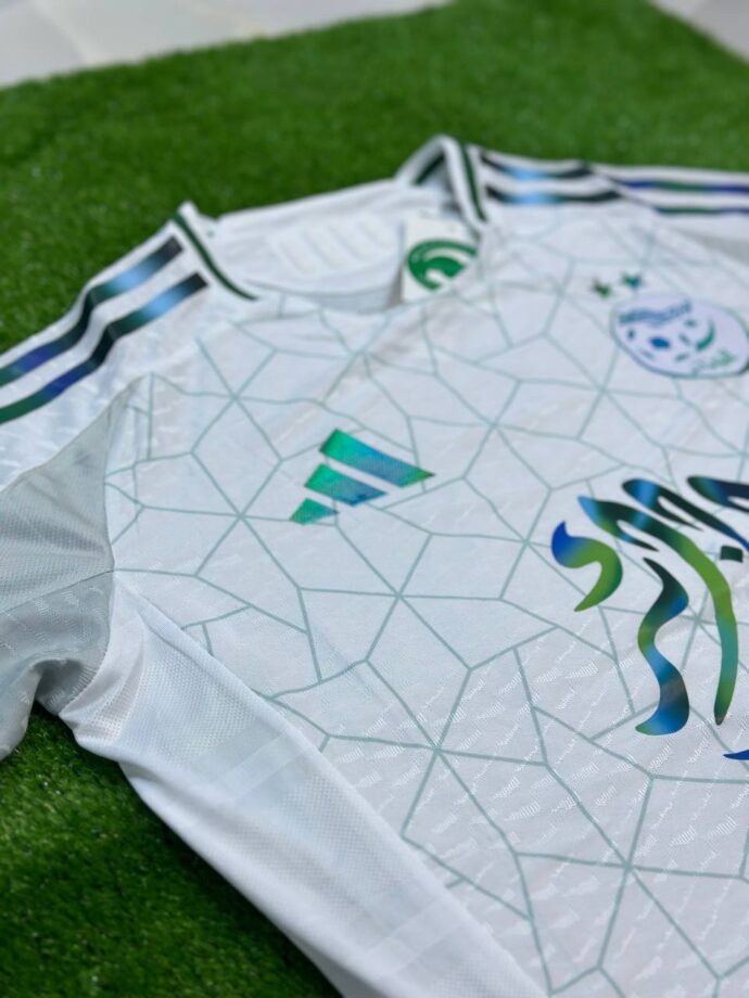 ⁦قميص المنتخب الوطني 2025 (ابيض)⁩ - الصورة ⁦3⁩