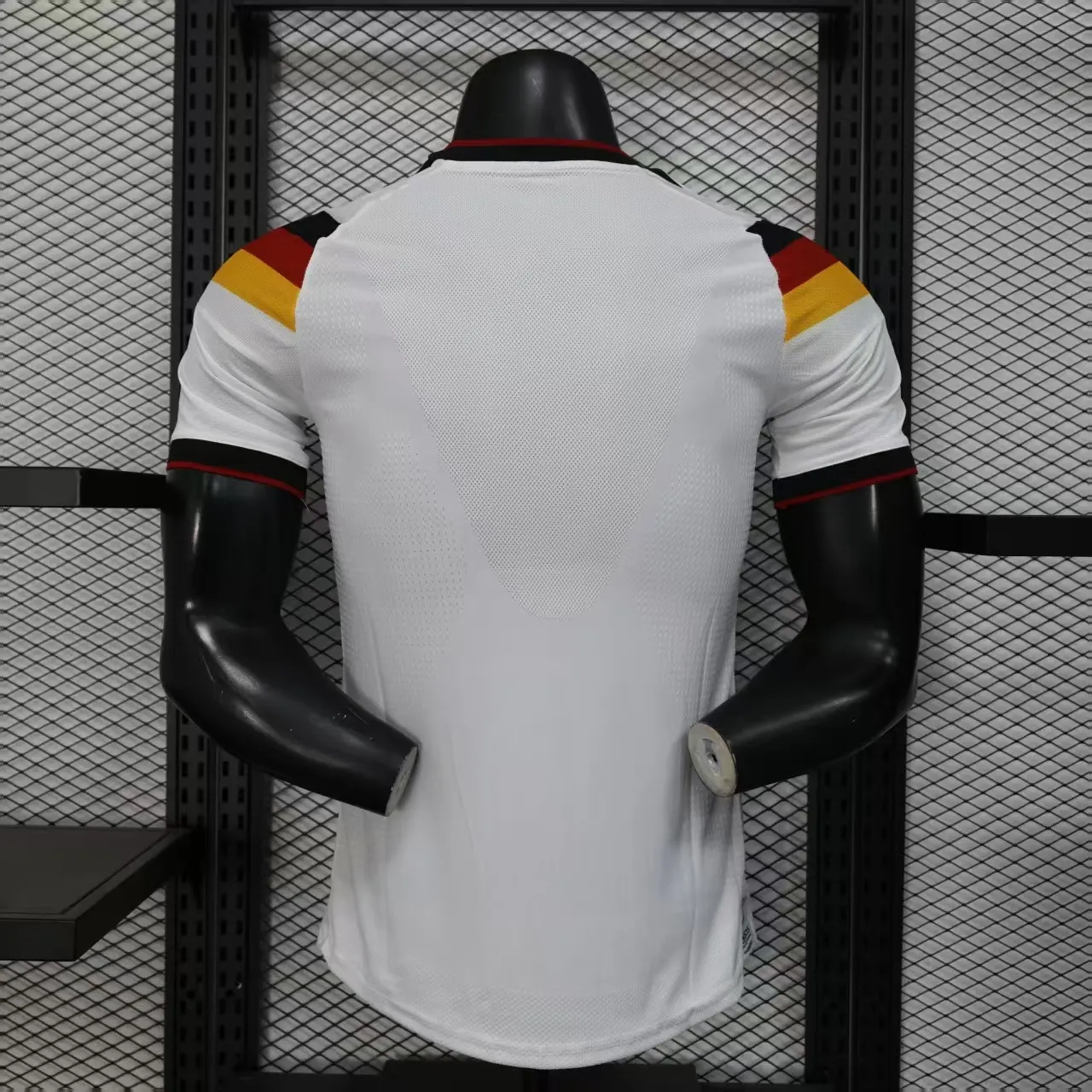 قميص المانيا الاول 2026 - الصورة 5