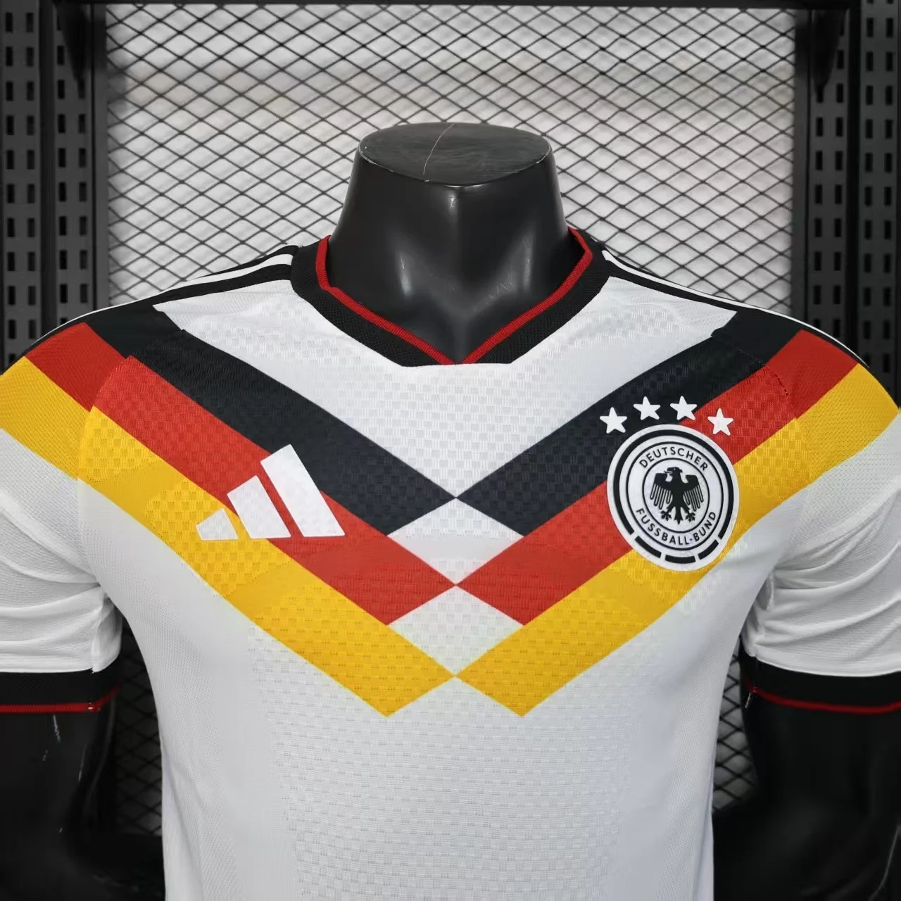 قميص المانيا الاول 2026 - الصورة 3